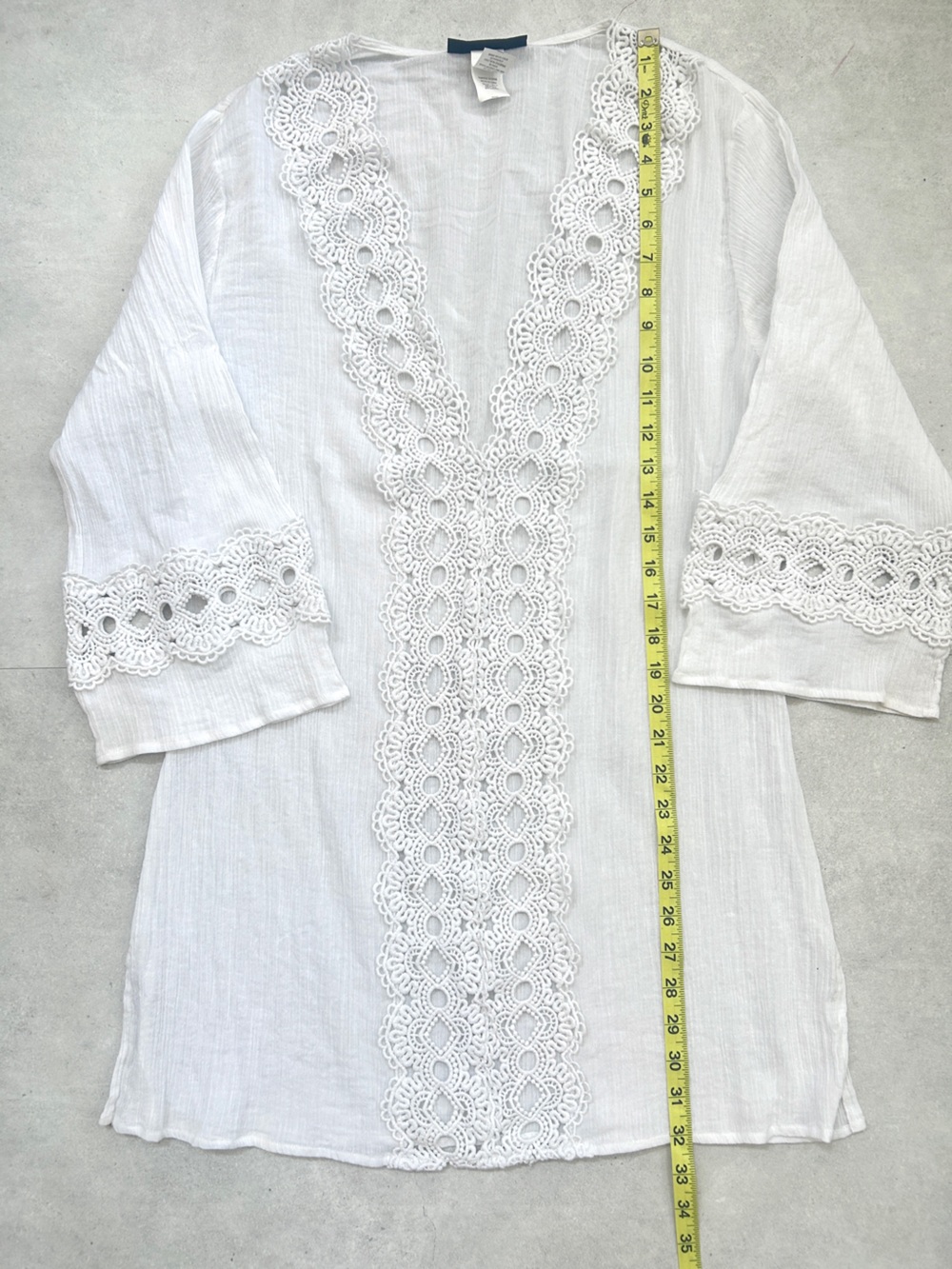 La Blanca White Crochet-Trim Cotton V-Neck Swim Coverup, Size M - Picture 12 of 12